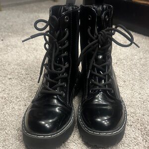 Glossy Black Sincerely Jules Women's Combat Boots 8.5